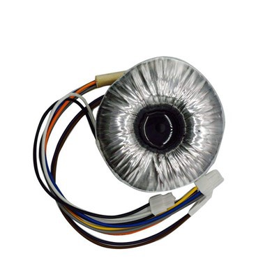 ¿Cuáles son las ventajas de un transformador de potencia interior?